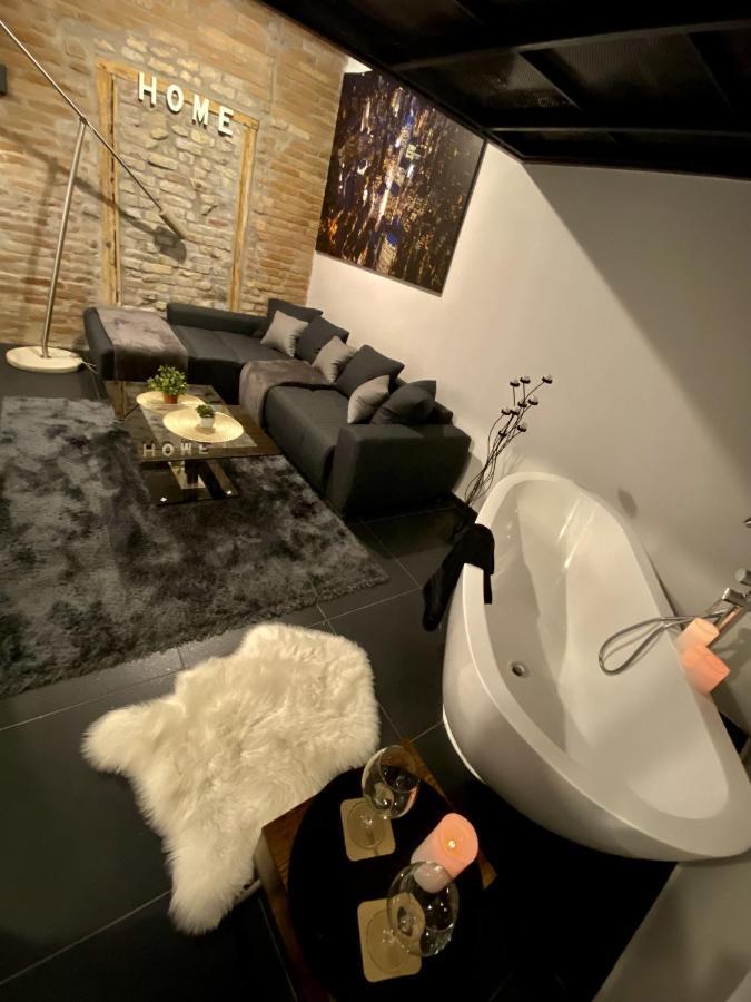 Apartament Kiraly Street , Stylish